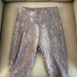 CALIA by Carrie leggings